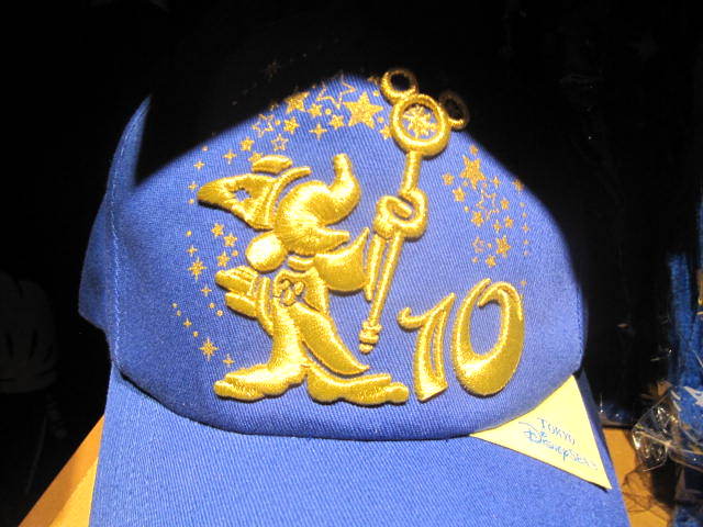 シー１０周年ｔシャツ フード付きタオル 帽子 ディズニーリゾートグッズな毎日